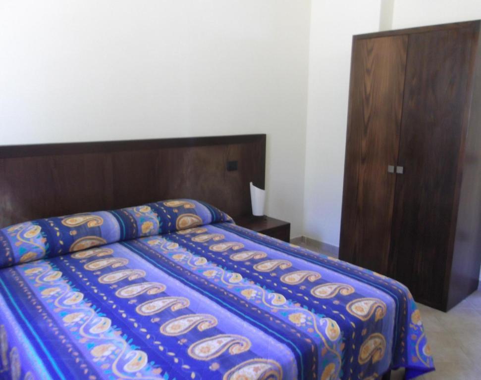 Red Hotel Sant'Elia SantʼAgata di Militello Стая снимка