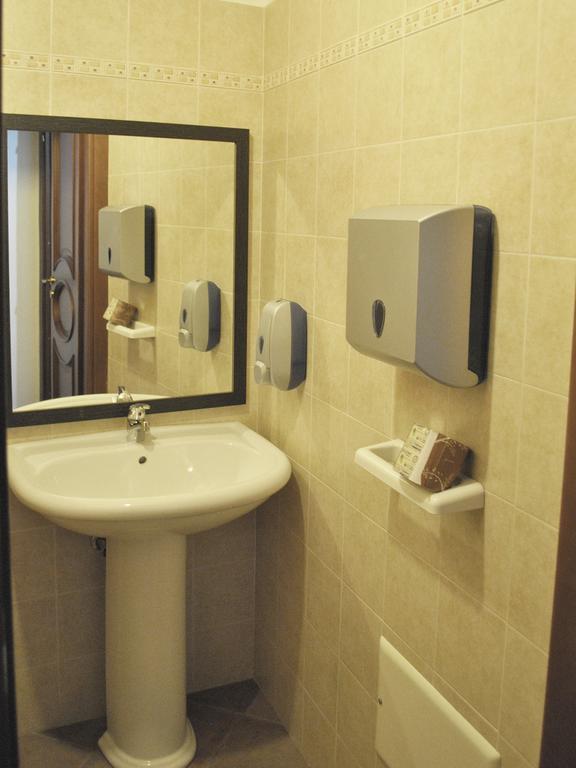 Red Hotel Sant'Elia SantʼAgata di Militello Стая снимка